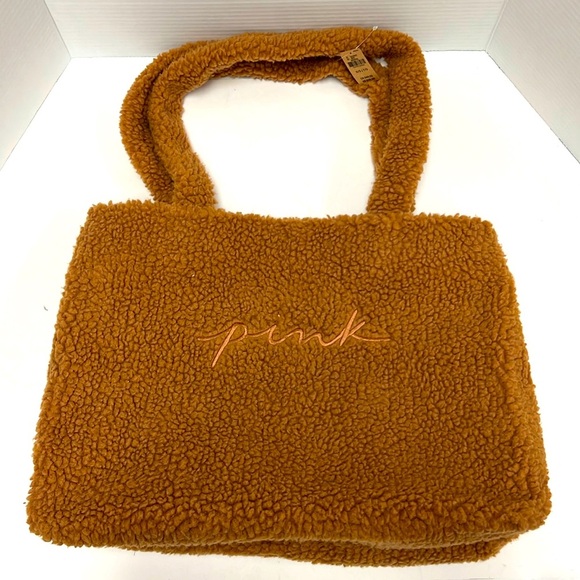 NWT Victoria’s Secret PINK Tan Plush Fleece Snap Closure Tote - Picture 1 of 9